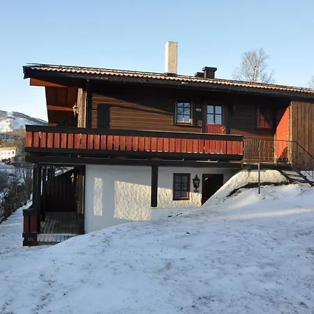 Oen Turistsenter דירה